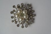 Brooch, Faux pearl brooch, Costume jewellery, Gift
