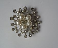Brooch, Faux pearl brooch, Costume jewellery, Gift