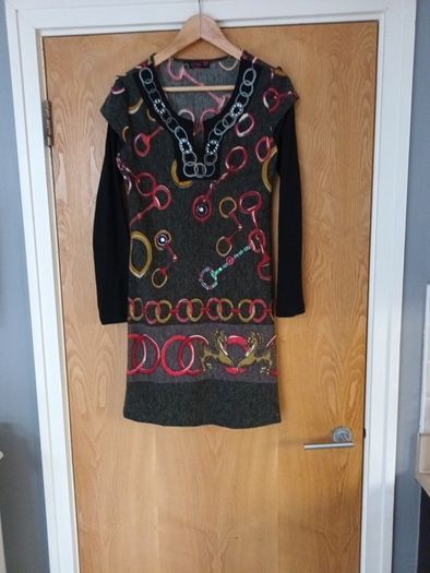 Evima Dress.  S.14. (XL)