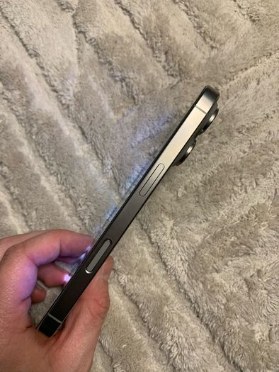 Apple iPhone 16 Pro 128GB, Like New