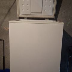 Box freezer in excellent working condition...used