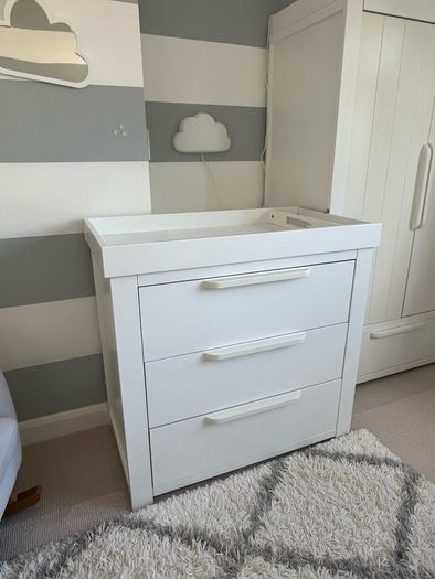 Mamas and Papas Franklin dresser