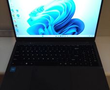 New Intel 15.6" Laptop N95 cpu + 12gb DDR5 Ram + 512gb SSD