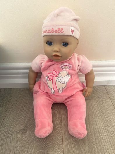 dolls with accessories