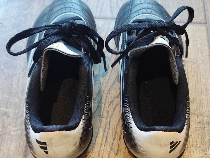 Adidas Football Boots . Size UK Junior 11