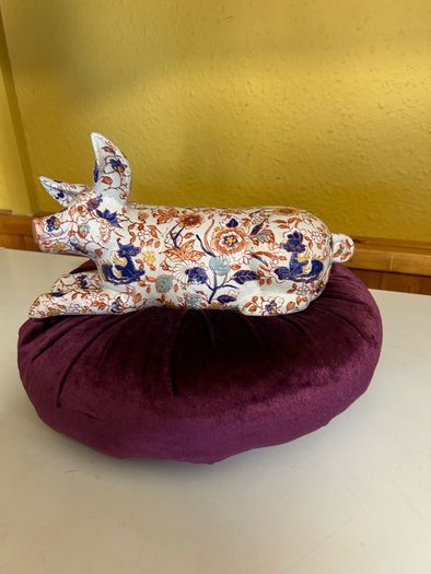 Antique Imari Porcelain Resting Pig