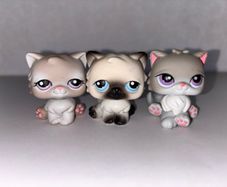 littlest pet shops (LPS) Persian cat bundle!