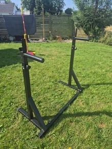 squat and bench press rack