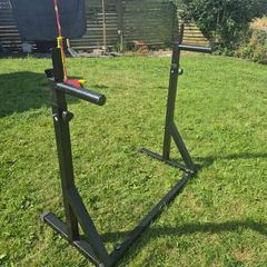 squat and bench press rack