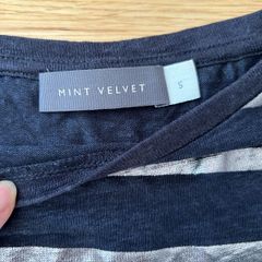 Mint Velvet T-shirt, size S