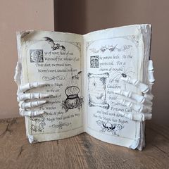 Spooky Halloween book