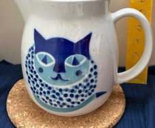 Vintage Arabia Finland Happy Cat pitcher