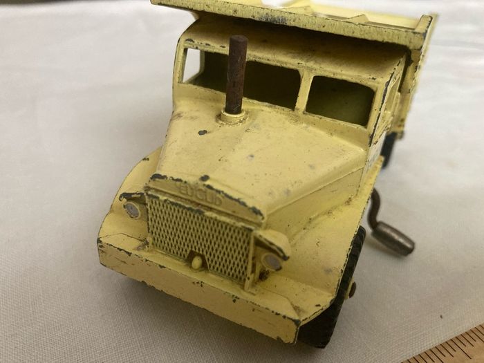 Dinky 965. Euclid rear dump truck. Great paintwork.
