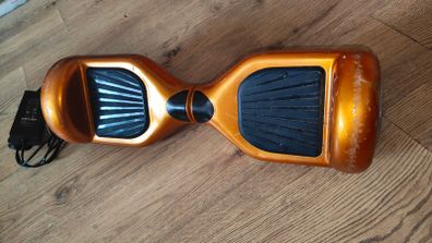 Hoverboard with built in speakers and comes with charger