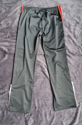 Vintage unisex Champion joggers. M-L. Tracksuit bottoms