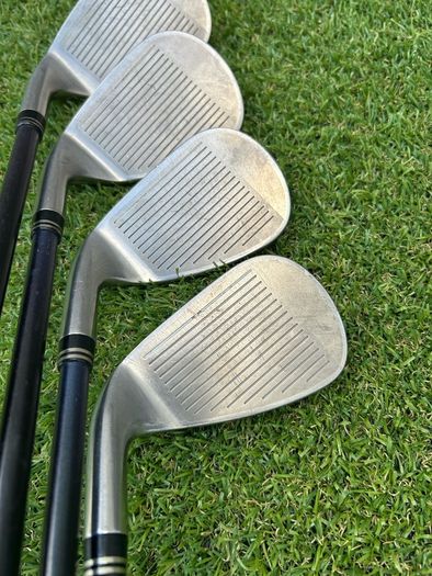 Full set of golf club
