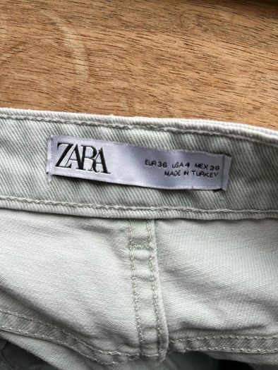 Zara jeans