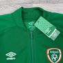 NEW Umbro Ireland Presentation Jacket Womens 14 Image 3