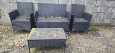 Garden chairs and table