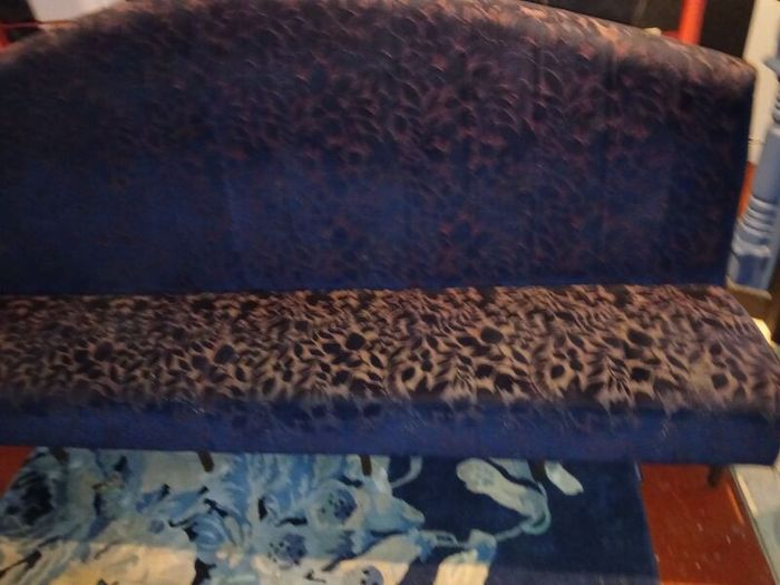 Dinning couch