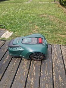 robot lawnmower