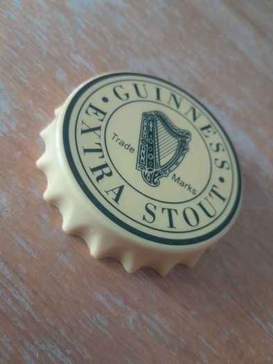 vintage GUINNESS Bottle Opener. Fridge Magnet, Beer Bottle Cap Opener.