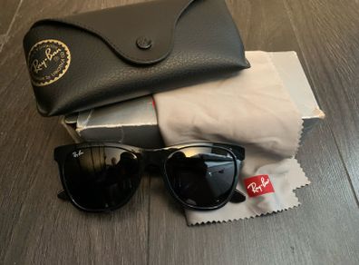 Ray ban