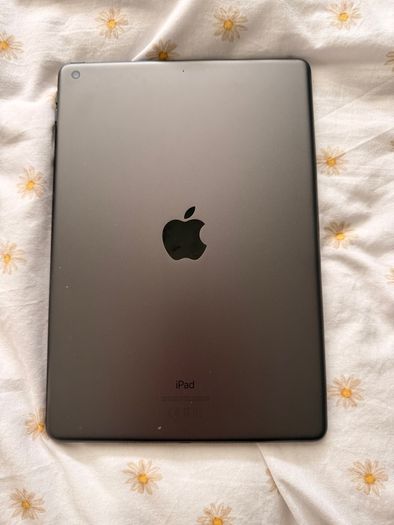 Apple iPad 8th gen and accessories