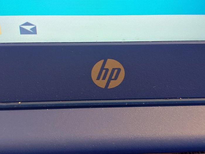HP Stream, Model 13-co55sa, Intel Celeron CPU N2840, 2.16GHz, 2GB Ram, 32GB EMC Flash, Windows 10, Microsoft Edge, Chrome and VLC