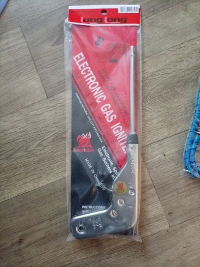 gas lighter