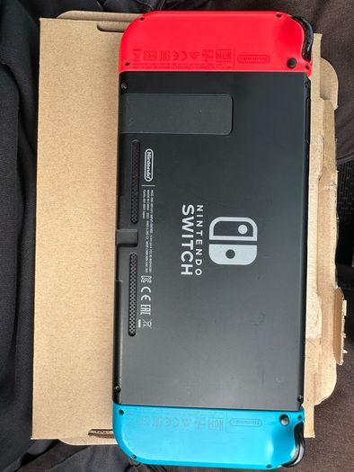 Nintendo Switch V2 32GB Red & Blue Joy-Con