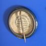 ESPOIR ET SALUT DE LA  FRANCE (Hope & Salvation of France) - an antique button-badge of the Sacred Heart of Jesus France (1910's) Image 3