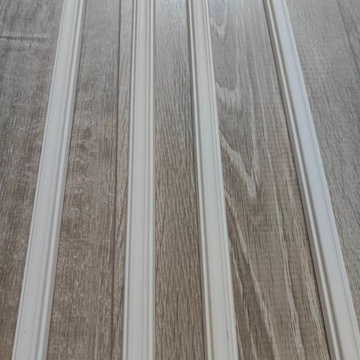 4 x 190 cm UPC white decorative molding