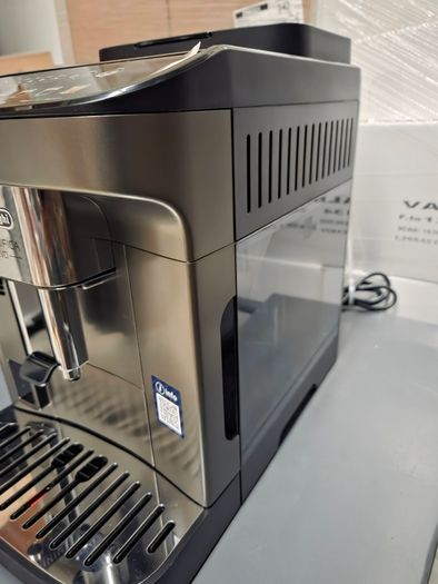 De'longhi Magnifica Evo - Bean To Cup Espresso Coffee Machine - ECAM290.81.TB