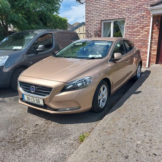 Volvo V40 2016