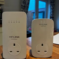 TP-Link AV1200 Powerline Adapter Kit