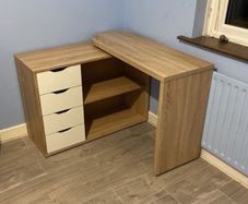 Swivel Desk