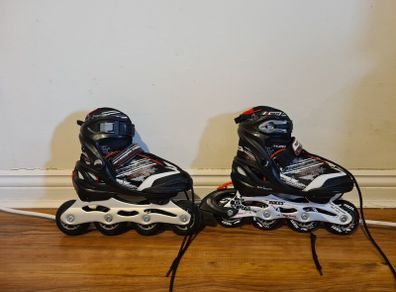 Rollerblades with accessories 30-35