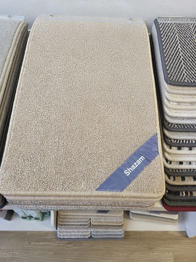 Carpet, Vinyl & Laminate. Flooring Installation