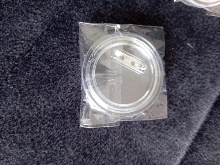 Blank badges