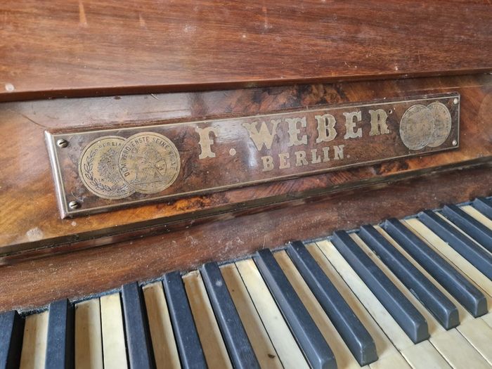 F. Weber Piano