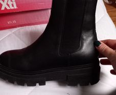 tommy hilfiger boots