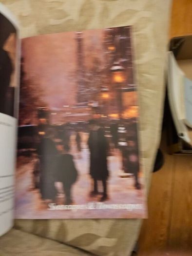 Haynes Fine Art Of Broadway Catalogue.  Beautiful Illustrated Large Volume Paperback In Good Condition.