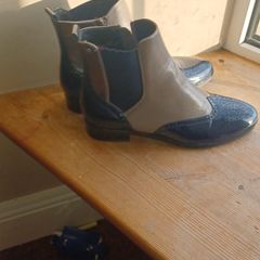 Ladies ankle boots