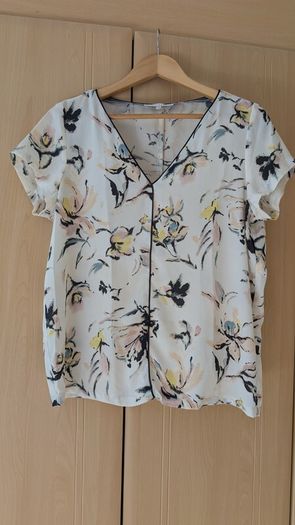 T-shirt blouse size 40