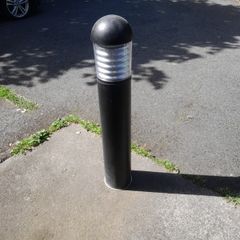 Garden driveway outdoor bollard lights.. set of 4 (unused)