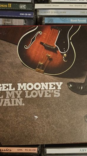 Nigel Mooney - All My Love's In Vain.