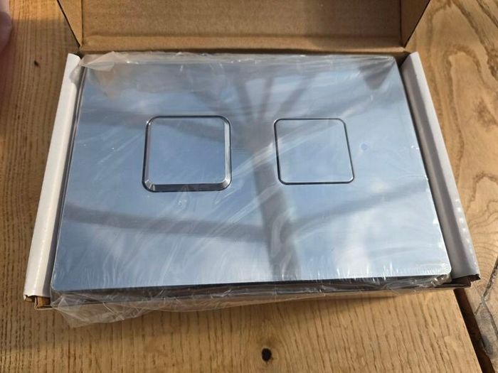 Cersanit  toilet flush chrome square