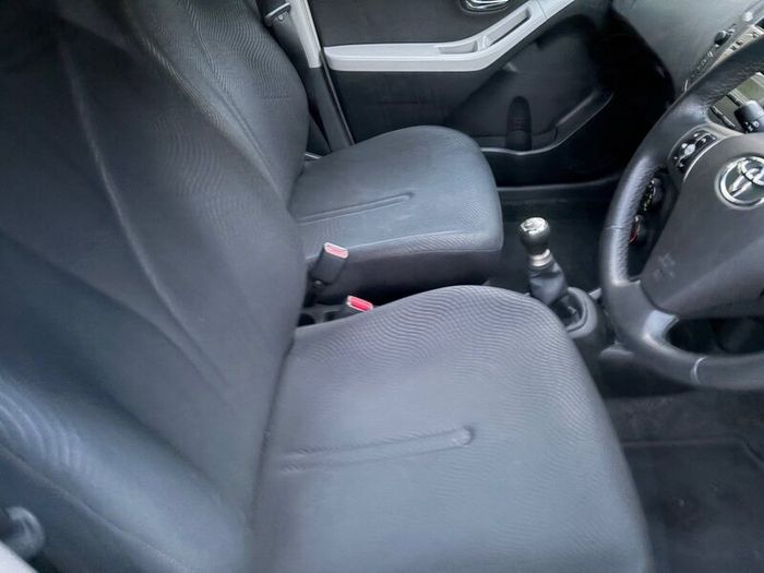 2010 Toyota Yaris 2010
