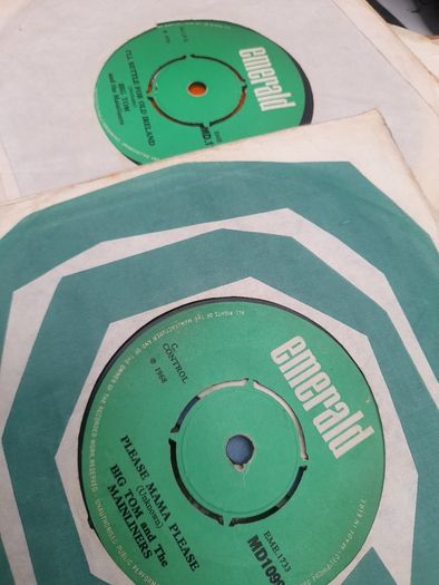 Large vinyl 7" lot irish irish scene